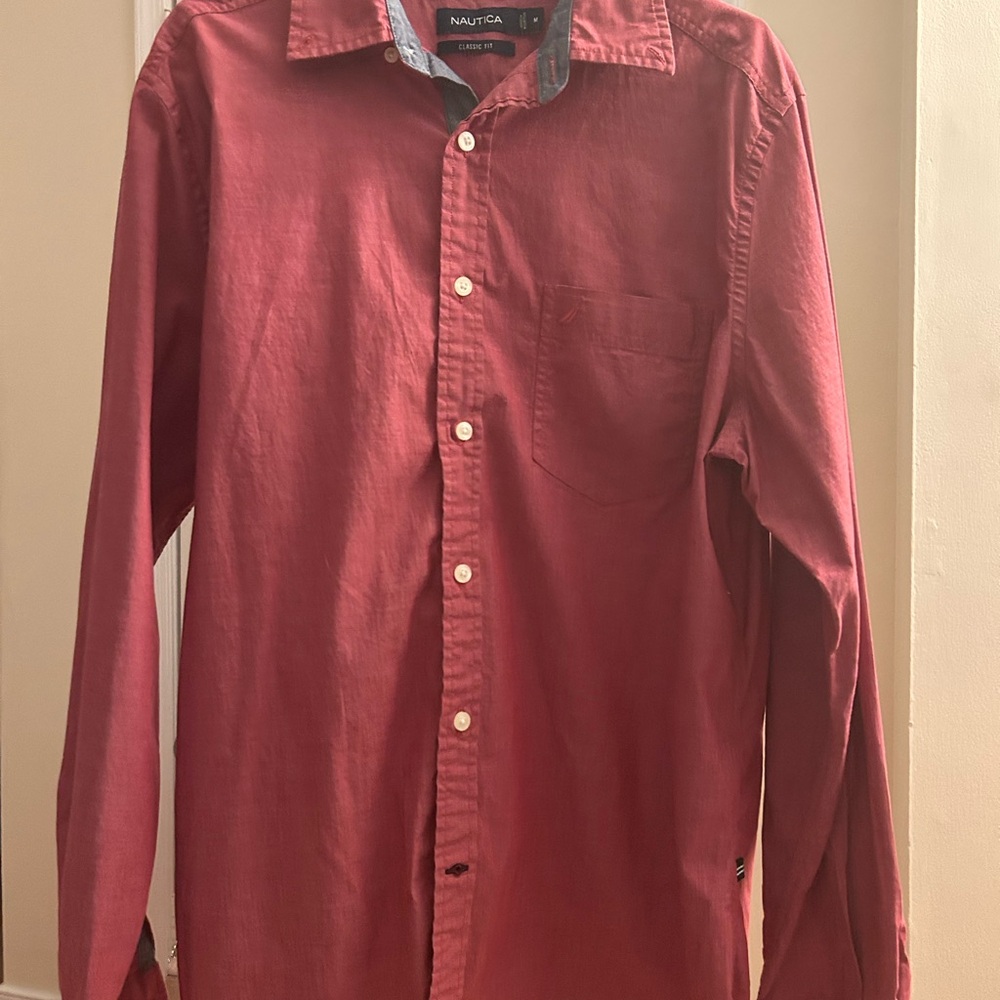 Nautica Men's Button-Down Shirt in Deep Red